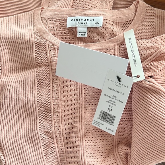 NWT $280 Equipment Laurier Sweater Size M Rose Cloud Knit Fabric Rib - Picture 5 of 10